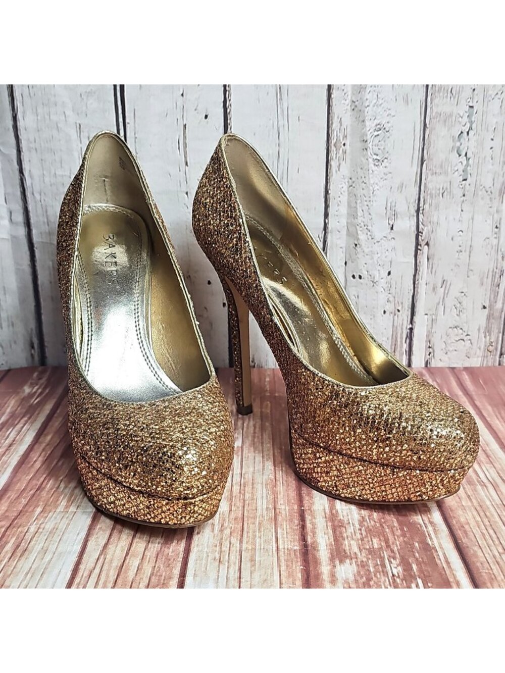 Bakers Gold Glitter Slip-On Round Toe Platform Stiletto High Heels 7.5 Y2K